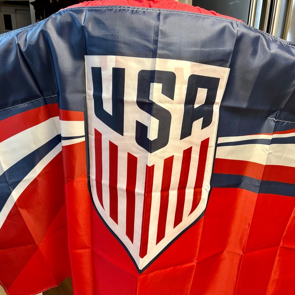 4-Piece USMNT Fan Kit- Scarf, Wearable Flag Cape, Set of 2 Thundersticks
